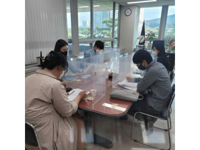 활동사진-통합서비스지원분과 5월 정기회의 1.png